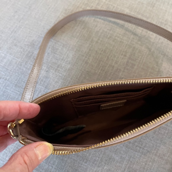 Ralph Lauren small  leather Purse - Picture 3 of 6